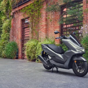 PCX 125 21-24
